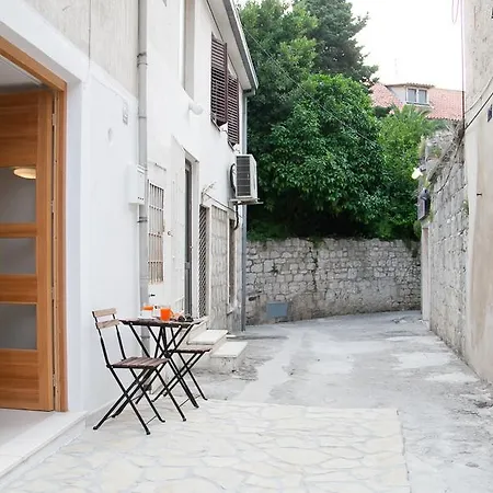Appartement Studio Mornar Split